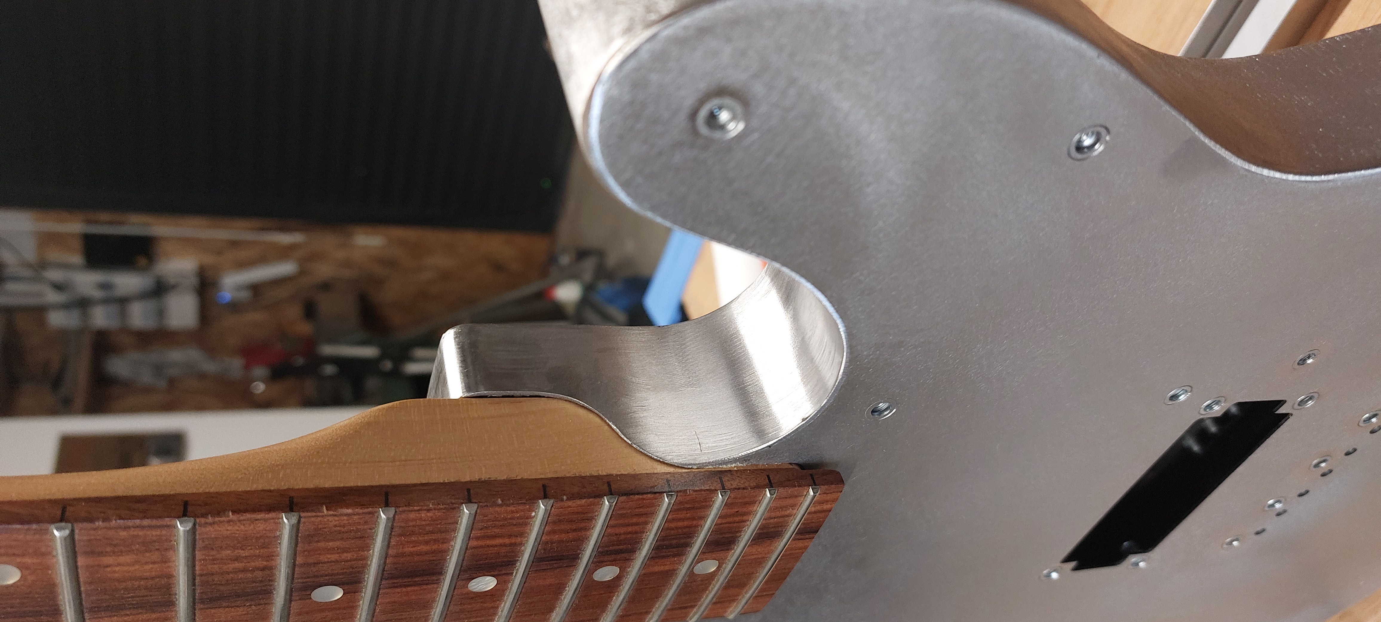 Atelier Oxyde Steel Guitars